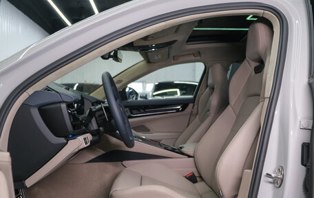 Porsche Panamera, 2025 год, 29 667 000 рублей, 25 фотография