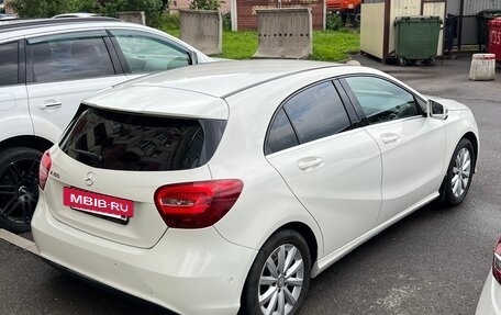Mercedes-Benz A-Класс, 2017 год, 1 850 000 рублей, 6 фотография