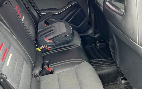 Mercedes-Benz A-Класс, 2017 год, 1 850 000 рублей, 17 фотография