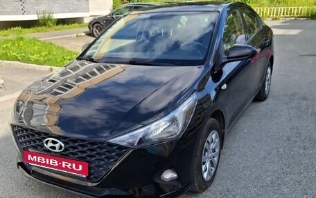 Hyundai Solaris II рестайлинг, 2020 год, 1 200 000 рублей, 4 фотография