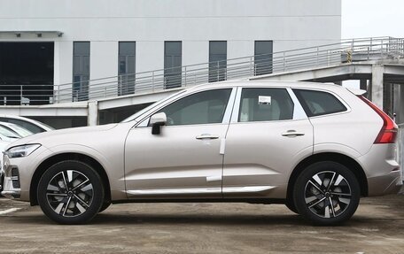 Volvo XC60 II, 2025 год, 6 150 000 рублей, 2 фотография
