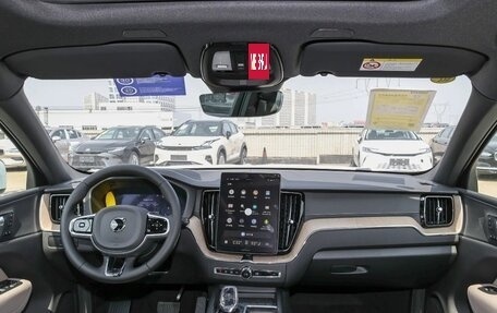 Volvo XC60 II, 2025 год, 6 150 000 рублей, 10 фотография