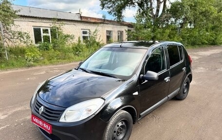 Renault Sandero I, 2013 год, 485 000 рублей, 1 фотография