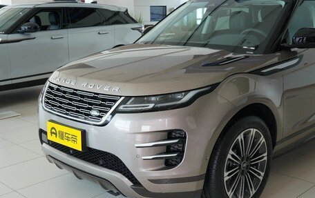 Land Rover Range Rover Evoque II, 2025 год, 6 399 990 рублей, 2 фотография
