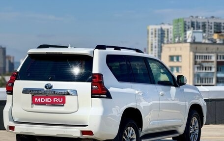 Toyota Land Cruiser Prado 150 рестайлинг 2, 2017 год, 5 150 000 рублей, 7 фотография