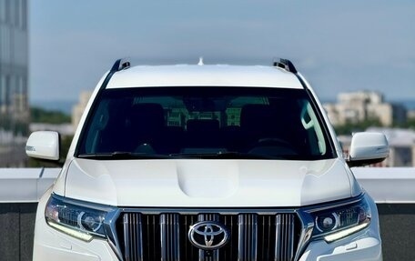 Toyota Land Cruiser Prado 150 рестайлинг 2, 2017 год, 5 150 000 рублей, 3 фотография