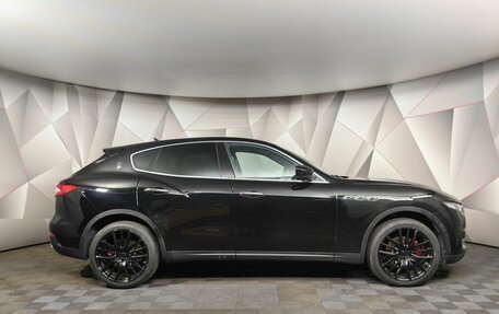 Maserati Levante I, 2018 год, 4 355 000 рублей, 6 фотография