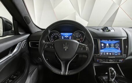 Maserati Levante I, 2018 год, 4 355 000 рублей, 15 фотография
