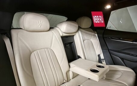 Maserati Levante I, 2018 год, 4 355 000 рублей, 13 фотография