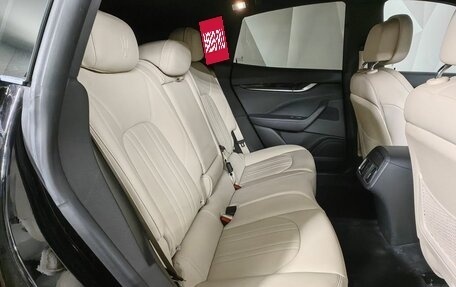 Maserati Levante I, 2018 год, 4 355 000 рублей, 12 фотография