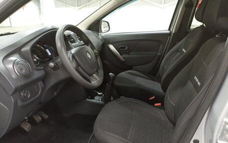 Renault Sandero II рестайлинг, 2016 год, 829 000 рублей, 16 фотография