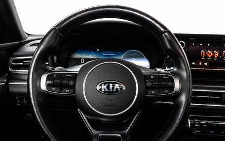 KIA K5, 2021 год, 1 990 000 рублей, 24 фотография