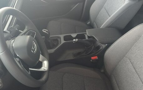 Geely Emgrand, 2024 год, 2 393 990 рублей, 5 фотография