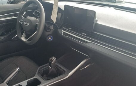 Geely Emgrand, 2024 год, 2 393 990 рублей, 7 фотография