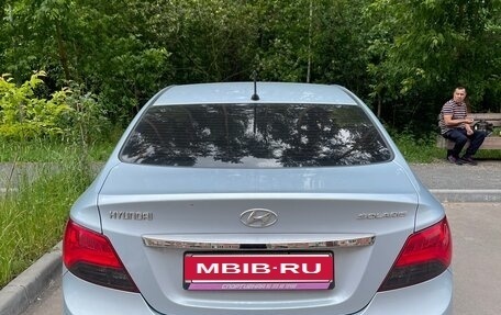 Hyundai Solaris II рестайлинг, 2011 год, 850 000 рублей, 2 фотография