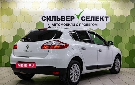 Renault Megane III, 2014 год, 999 000 рублей, 2 фотография