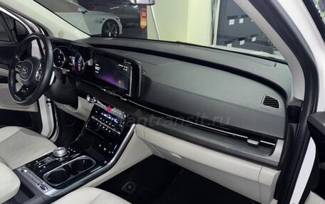 KIA Carnival, 2021 год, 2 550 000 рублей, 9 фотография