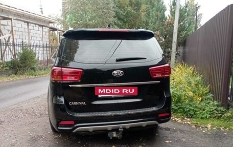 KIA Carnival III, 2018 год, 2 690 000 рублей, 9 фотография