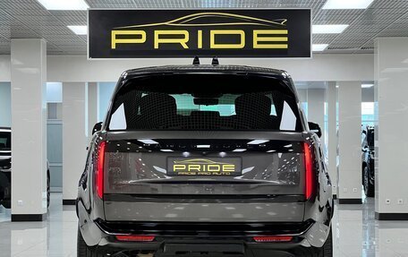 Land Rover Range Rover IV рестайлинг, 2022 год, 16 800 000 рублей, 3 фотография