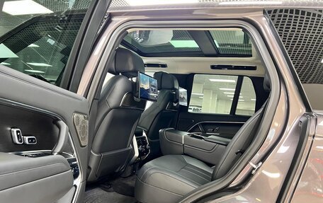 Land Rover Range Rover IV рестайлинг, 2022 год, 16 800 000 рублей, 18 фотография