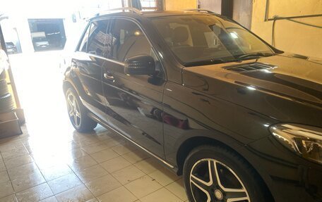 Mercedes-Benz GLE, 2016 год, 3 500 000 рублей, 2 фотография