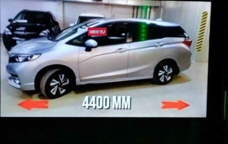 Honda Shuttle II, 2016 год, 2 000 000 рублей, 2 фотография