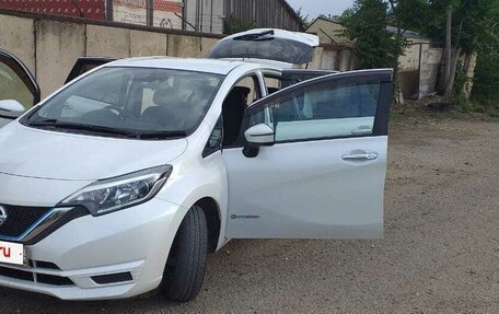 Nissan Note II рестайлинг, 2017 год, 1 000 000 рублей, 3 фотография