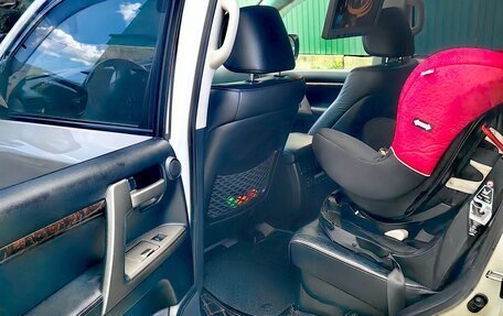 Toyota Land Cruiser 200, 2011 год, 3 350 000 рублей, 7 фотография