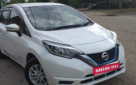 Nissan Note II рестайлинг, 2017 год, 1 000 000 рублей, 11 фотография