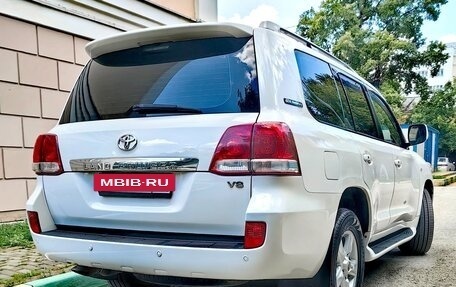 Toyota Land Cruiser 200, 2011 год, 3 350 000 рублей, 2 фотография