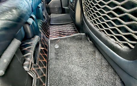 Toyota Land Cruiser 200, 2011 год, 3 350 000 рублей, 14 фотография