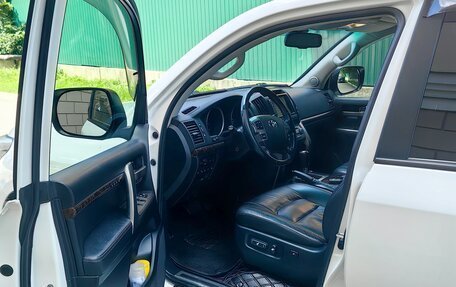 Toyota Land Cruiser 200, 2011 год, 3 350 000 рублей, 12 фотография