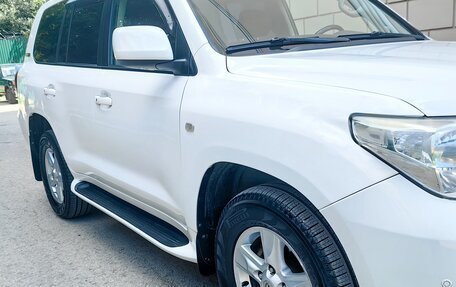 Toyota Land Cruiser 200, 2011 год, 3 350 000 рублей, 21 фотография