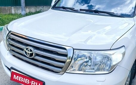 Toyota Land Cruiser 200, 2011 год, 3 350 000 рублей, 20 фотография