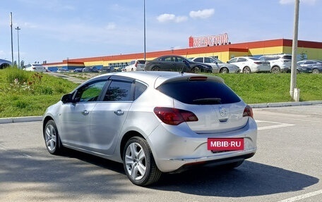Opel Astra J, 2012 год, 680 000 рублей, 11 фотография
