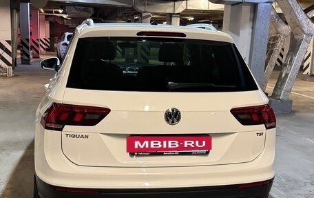 Volkswagen Tiguan II, 2017 год, 2 250 000 рублей, 4 фотография