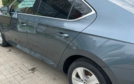 Skoda Superb III рестайлинг, 2019 год, 2 050 000 рублей, 7 фотография