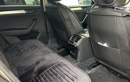 Skoda Superb III рестайлинг, 2019 год, 2 050 000 рублей, 13 фотография