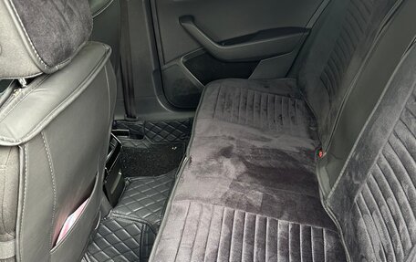 Skoda Superb III рестайлинг, 2019 год, 2 050 000 рублей, 10 фотография