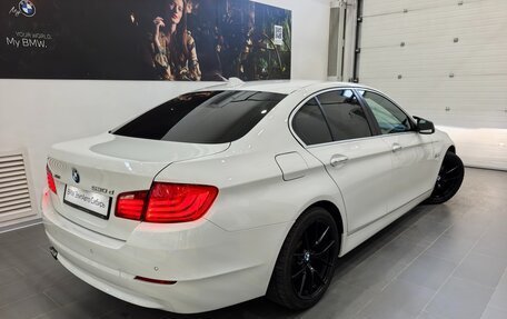 BMW 5 серия, 2012 год, 1 950 000 рублей, 3 фотография