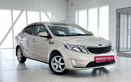 KIA Rio III рестайлинг, 2012 год, 860 000 рублей, 3 фотография