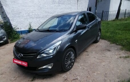 Hyundai Solaris II рестайлинг, 2014 год, 825 000 рублей, 10 фотография