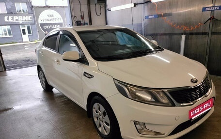 KIA Rio III рестайлинг, 2013 год, 685 000 рублей, 3 фотография