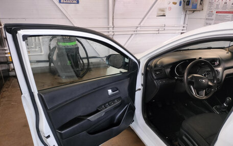 KIA Rio III рестайлинг, 2013 год, 685 000 рублей, 11 фотография