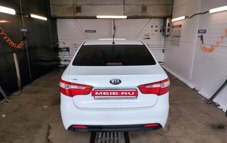 KIA Rio III рестайлинг, 2013 год, 685 000 рублей, 8 фотография