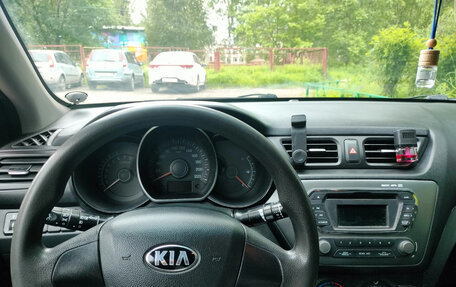 KIA Rio III рестайлинг, 2013 год, 685 000 рублей, 18 фотография