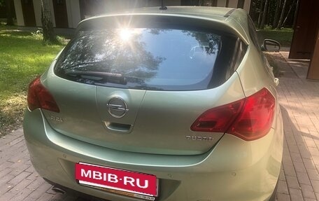 Opel Astra J, 2011 год, 1 200 000 рублей, 4 фотография