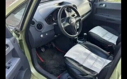 Mitsubishi Colt VI рестайлинг, 2004 год, 385 000 рублей, 3 фотография