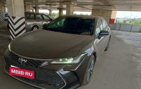 Toyota Avalon, 2022 год, 4 050 000 рублей, 2 фотография