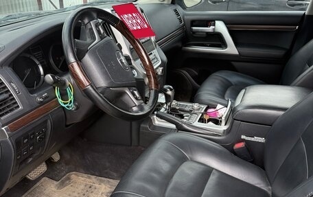 Toyota Land Cruiser 200, 2016 год, 5 200 000 рублей, 6 фотография